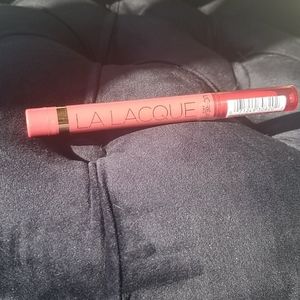 *4 for $20**💕 l'oreal LA lacque lipstick.